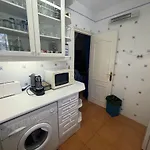 Almadraba Raymond Apartment